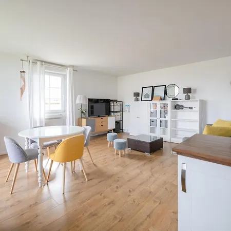 Superb Family Duplex Clos To Disneyland Bussy-Saint-Georges