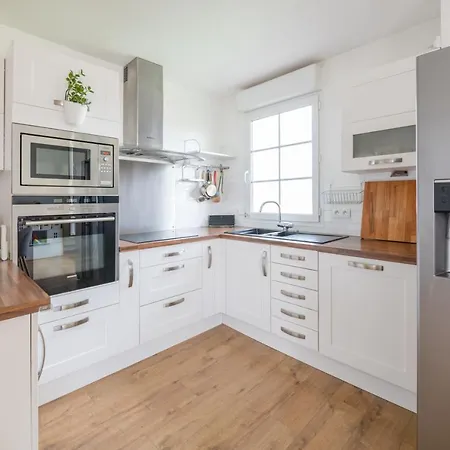 Superb Family Duplex Clos To Disneyland Apartment *
